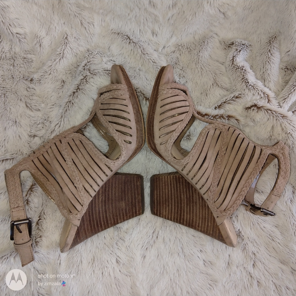 Vince Camuto Stacked Wedge